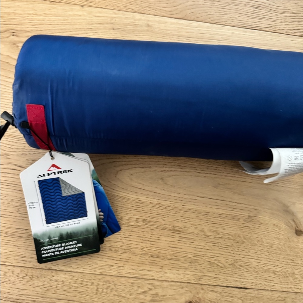 Brand new waterproof outdoor blankets